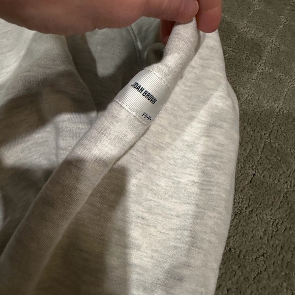 Joah Brown Gray Off-the-Shoulder Sweater - Picture 3 of 4